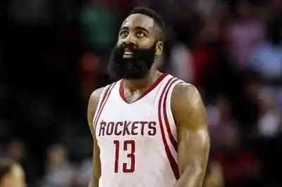 美媒列出4大mvp候选人,那个叫詹姆斯的出局了