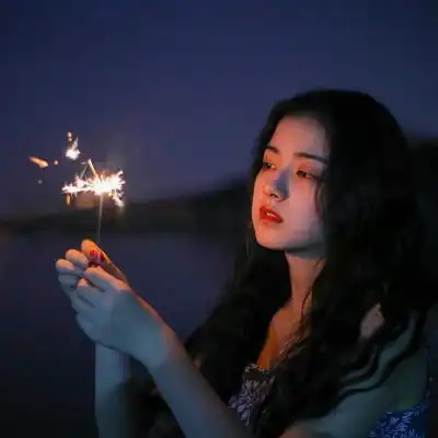 梦晚伤感女头我住的城市从不下女生头像我要个性网