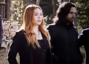 同样是参加钢铁侠葬礼的表情,浩克掩面,小虫哭泣,最难过的是她