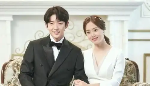 恶之花完美收官李准基发长文告别,晒照尽显不老童颜