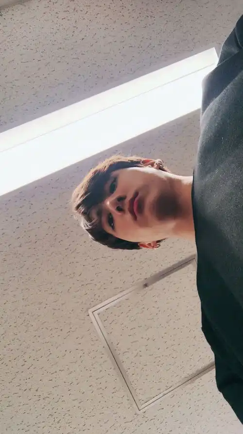 有什么适合男生用的手机壁纸