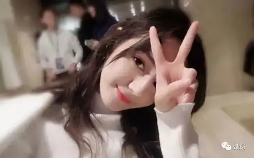 迪丽热巴被大风吹全脸松垮这些明星瞬间的表情,有点不敢认