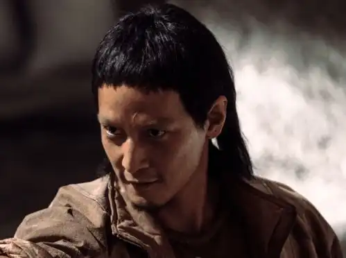 死亡视角下的吴彦祖,秒变苏大强没有偶像包袱才能演除暴