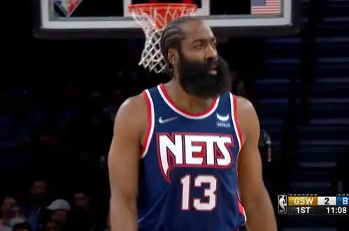 库里杜兰特首节互飚,谁注意到哈登表现杜兰特表情引人深思