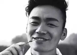 王宝强的迷之卷发,像黄渤像李咏还像贝多芬