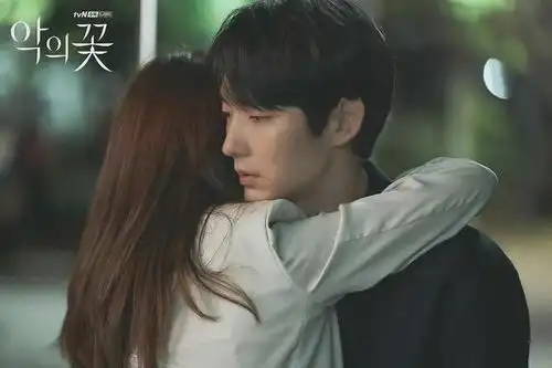 陈晓搭档杨子姗,翻拍高分韩剧,颜值演技都有,就看编剧怎么改