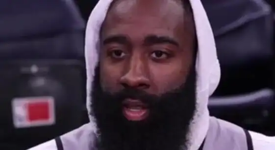 狼队真把火箭当软柿子哈登表情从未如此冰冷,德帅这话意味深长