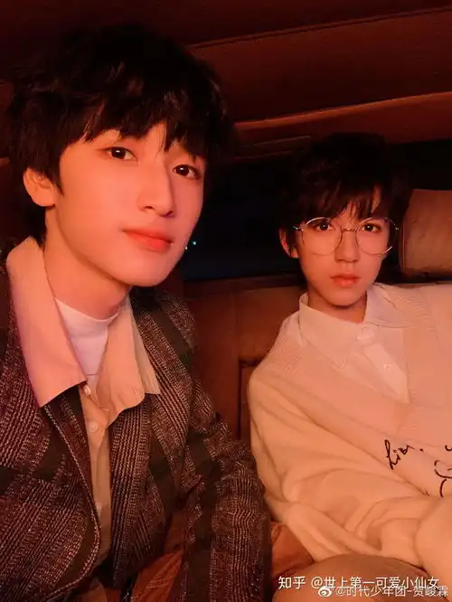 你是怎么样粉上贺峻霖的呢