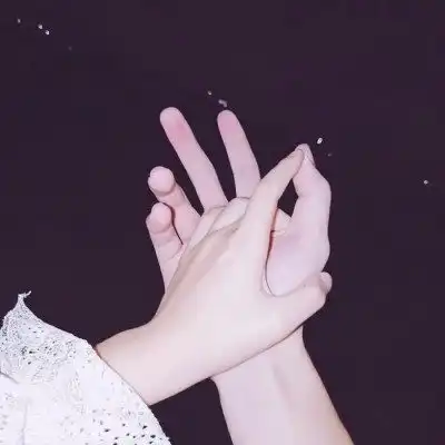 情侣官宣必备头像,别的小情侣都没我甜