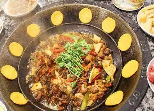 总得有个舒适的旅行诗人定制天府之国熊猫故乡西岭雪山都江堰5天4夜亲子游学之旅