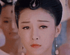 搞笑gif趣图人在车上坐绿帽天上来