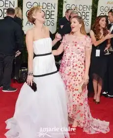 春节假期余额已不足表情包女神的配饰搭配经来袭