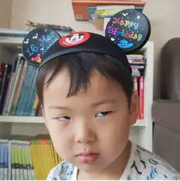 表情帝宋民国又出表情包神似岳云鹏蔑视梗