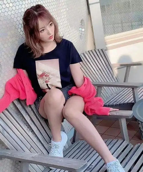 迷人身材火辣诱惑,性感妩媚日系女神天海翼3