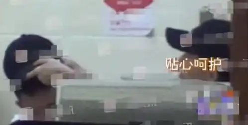 和美女吃宵夜现实图片