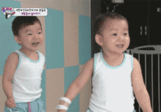 搞笑gif敢露额头的才是真正的女神