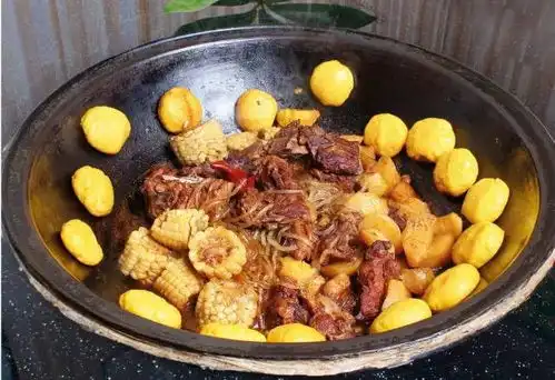 铁锅炖自己表情包集血水