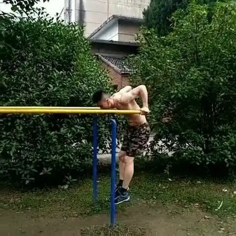 搓衣板腹肌,坚持一个月,你能吗