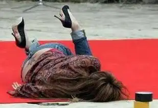 陈乔恩花妆又摔倒蔡依林脸抽筋刘诗诗孙俪没文化