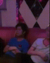 爆笑gif图兄弟,你这卡车的质量不行啊