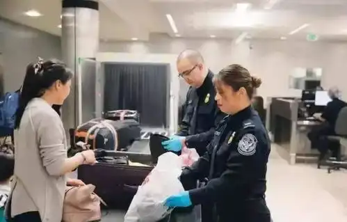 美国差点就变天特朗普遭剧毒包裹攻击,fbi调查结果让总统难堪
