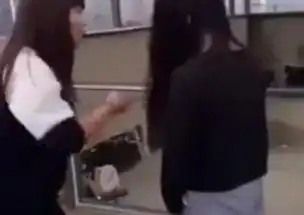 30人扇女生耳光校园暴力为何屡禁不止