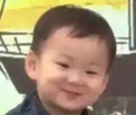 中国旅游团在俄罗斯遭抢劫,山东小哥vs战斗民族歹徒,结果....