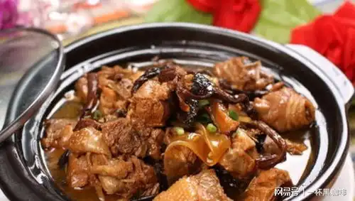 炖鸡,直接炖还是先焯水不,掌握3招,肉嫩汤鲜不腥