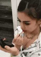 搞笑gif趣图兄弟,看你女朋友的表情我就知道你的结果了