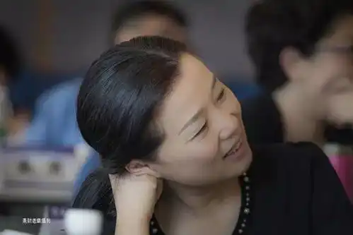 课堂上师生的表情包,见证了东财培训课的精彩