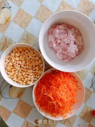 红萝卜玉米饺子图片