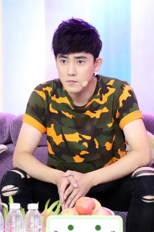 张睿都爱笑惨被整湿身捞鱼变修理工