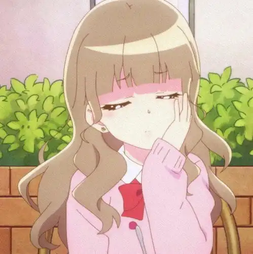 有没有可可爱爱或者沙雕或者很仙的闺蜜头像比较喜欢动漫的,真人的也可以哈