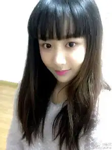 90后女星自拍技能大pk周冬雨不能看徐璐水嫩