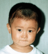 求一个眨眼睛的gif图