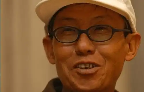 搞笑表情动作洪启文