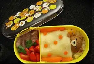 趣怪表情的便当