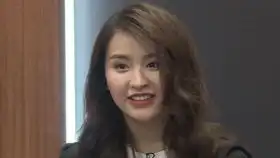 金子涵巾帼红颜造型模仿小熊表情包,可爱帅气一秒切换