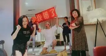 钟丽缇回应与张伦硕争吵钟丽缇自称外国人怎么回事