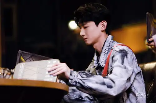 明星大侦探4终回归白敬亭解析关键性线索笑点爆棚