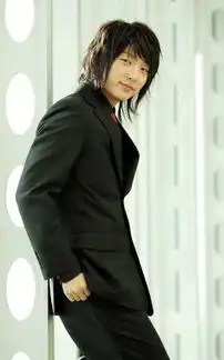 李俊基个人图片