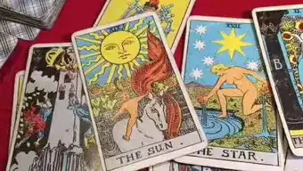 塔罗牌占卜表情包塔罗牌