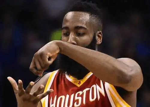 争议阿泰如果乔丹愿意,他可以场均50分哈登也想但他做不到