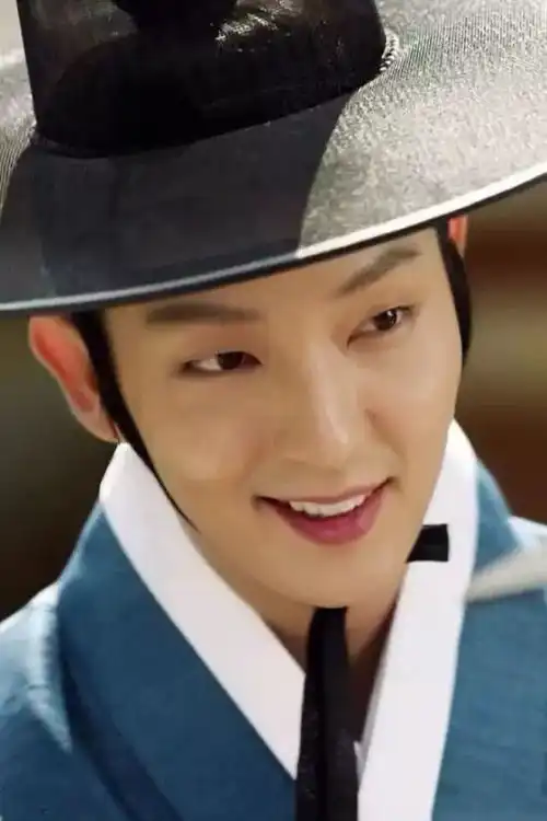 曾美貌惊艳亚洲,被称为王的男人,今36岁颜值崩塌,骨瘦如柴