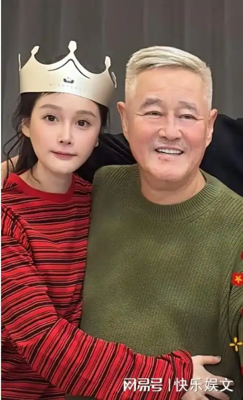搞笑表情动作赵一楠